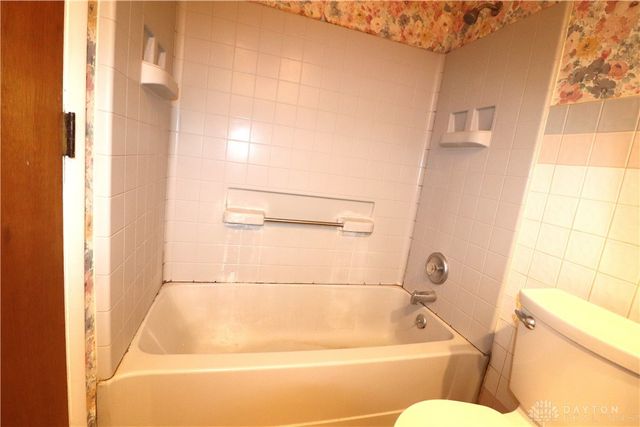 2301 Danube Court, Kettering, OH 45420