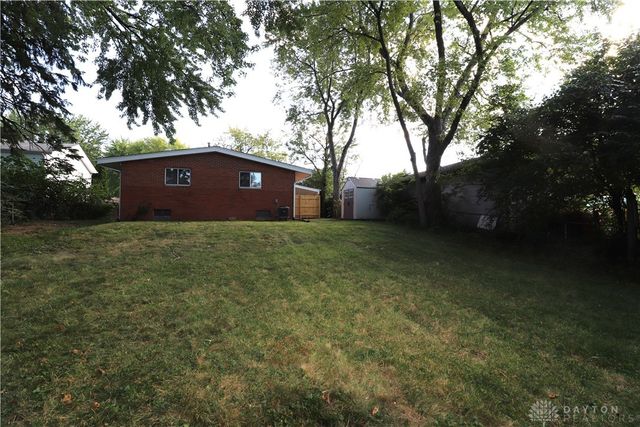 2301 Danube Court, Kettering, OH 45420