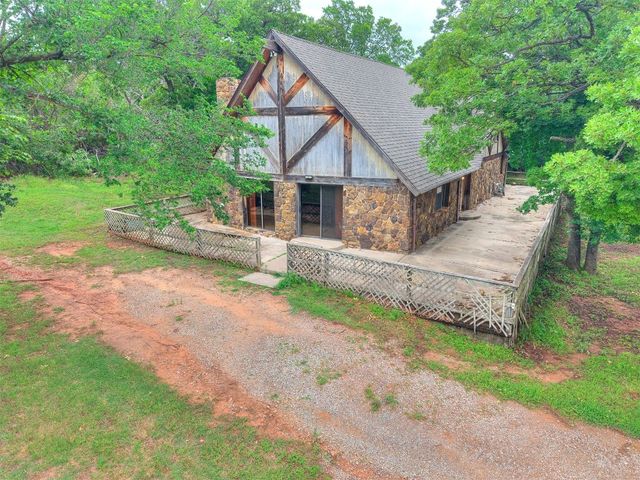 4501 Cardinal, Edmond, OK 73034