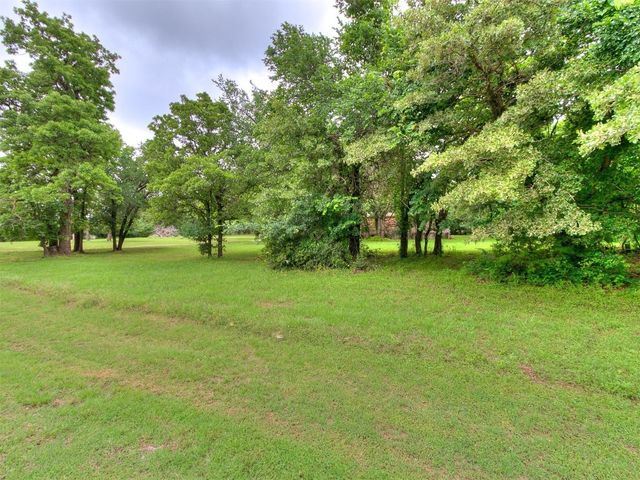 4501 Cardinal, Edmond, OK 73034