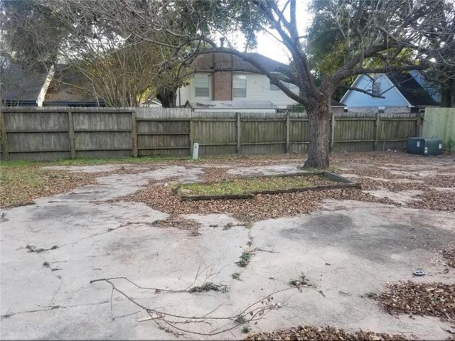 10011 Golden Meadow Drive, Houston, TX 77064