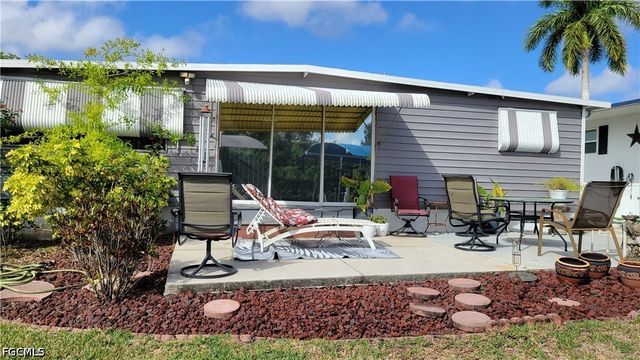91 Sun CIR, Fort Myers, FL 33905