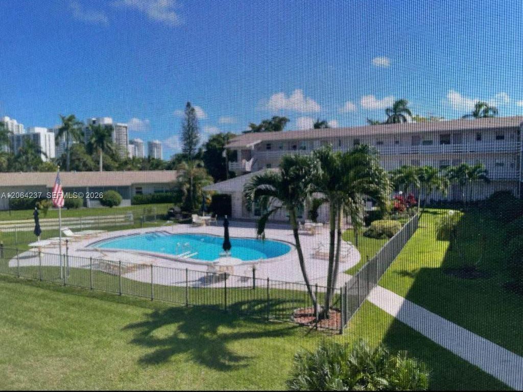 700 Layne Boulevard 115, Hallandale Beach, FL 33009