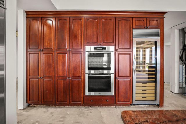 1721 GULF ROAD, Tarpon Springs, FL 34689