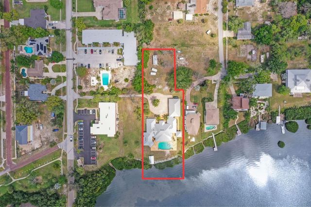 1721 GULF ROAD, Tarpon Springs, FL 34689