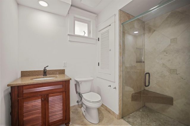 1721 GULF ROAD, Tarpon Springs, FL 34689