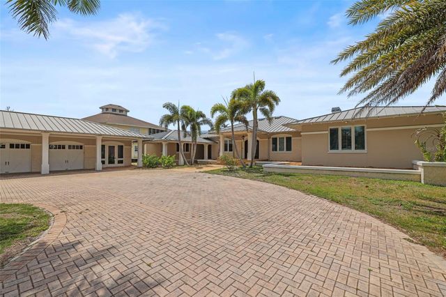 1721 GULF ROAD, Tarpon Springs, FL 34689