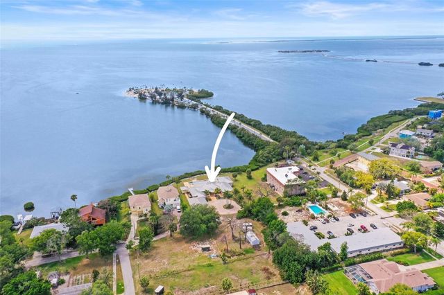 1721 GULF ROAD, Tarpon Springs, FL 34689