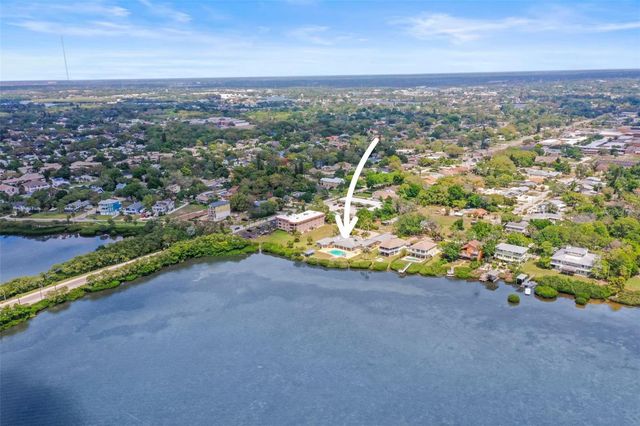 1721 GULF ROAD, Tarpon Springs, FL 34689