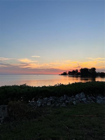 1721 GULF ROAD, Tarpon Springs, FL 34689
