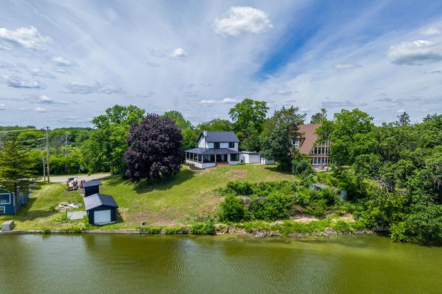 35231 N Wilson Road, Ingleside, IL 60041