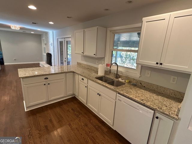 116 Colonial Drive, Athens, GA 30606