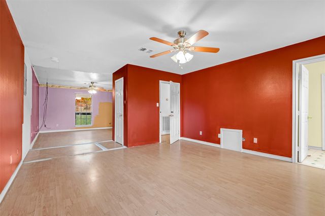 112 Little Road A, New Waverly, TX 77358