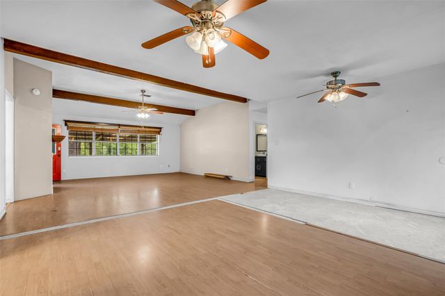 112 Little Road A, New Waverly, TX 77358