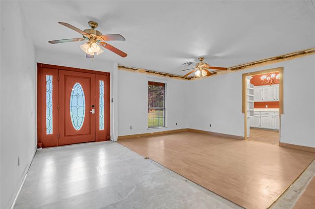 112 Little Road A, New Waverly, TX 77358