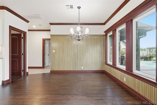 13240 S Norfolk Avenue, Jenks, OK 74037