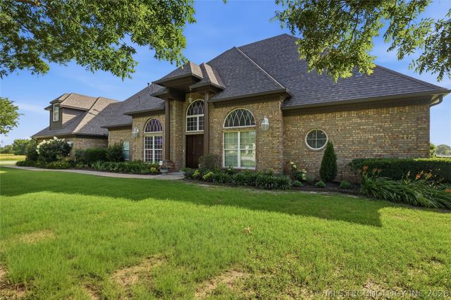 13240 S Norfolk Avenue, Jenks, OK 74037