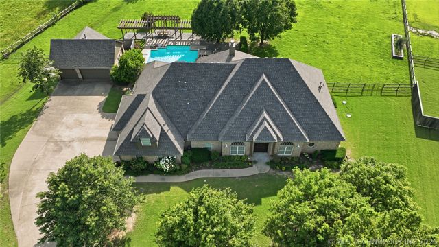 13240 S Norfolk Avenue, Jenks, OK 74037