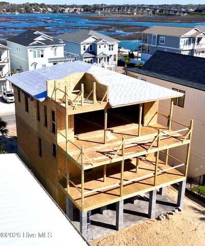 137 W Third Street, Ocean Isle Beach, NC 28469