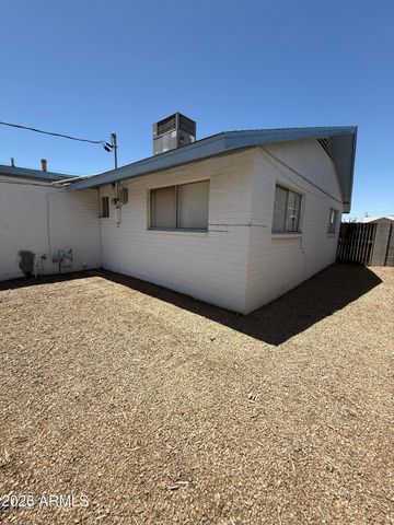 1617 E TURNEY Avenue, Phoenix, AZ 85016