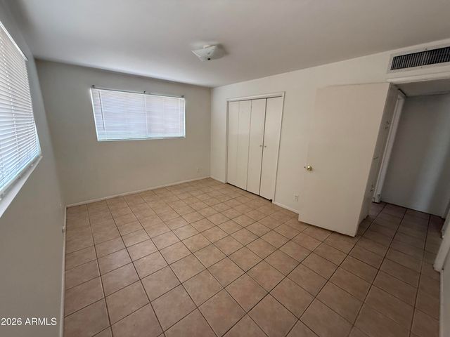 1617 E TURNEY Avenue, Phoenix, AZ 85016