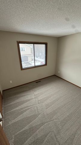 7587 Wedgewood Way, Maple Grove, MN 55311