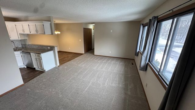 7587 Wedgewood Way, Maple Grove, MN 55311