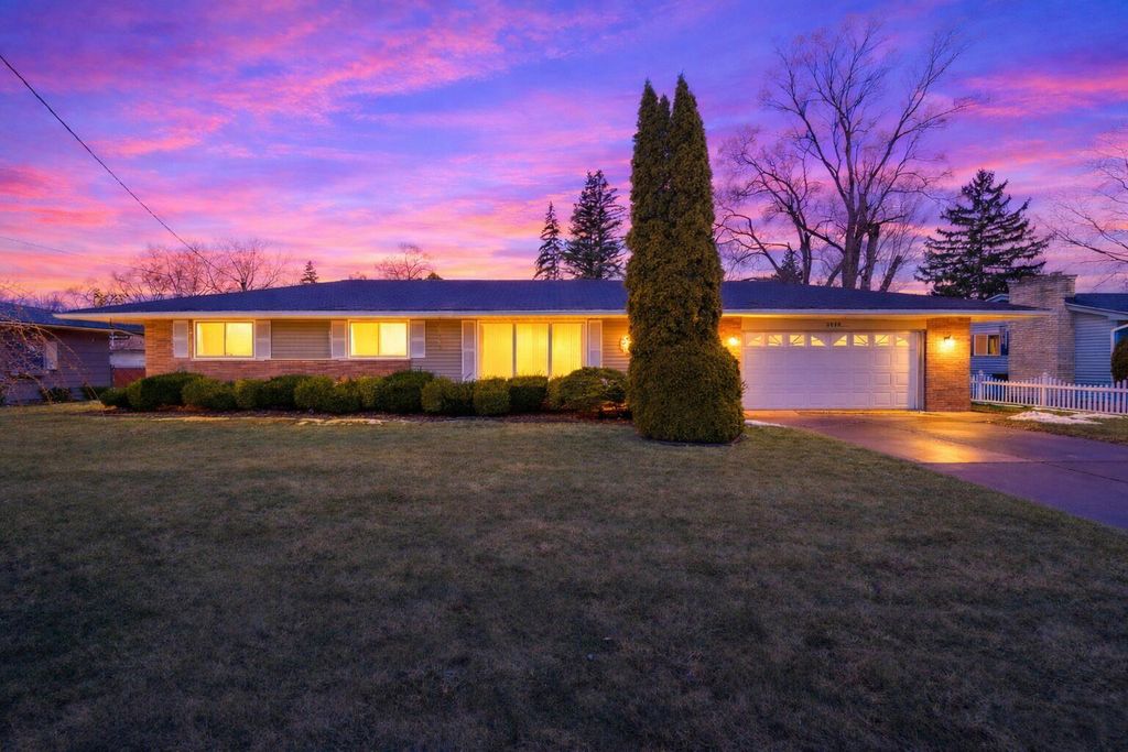 3172 Mysylvia Drive, Buena Vista Twp, MI 48601