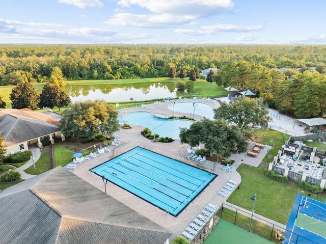 39 W Captain Fritz Way, Freeport, FL 32439