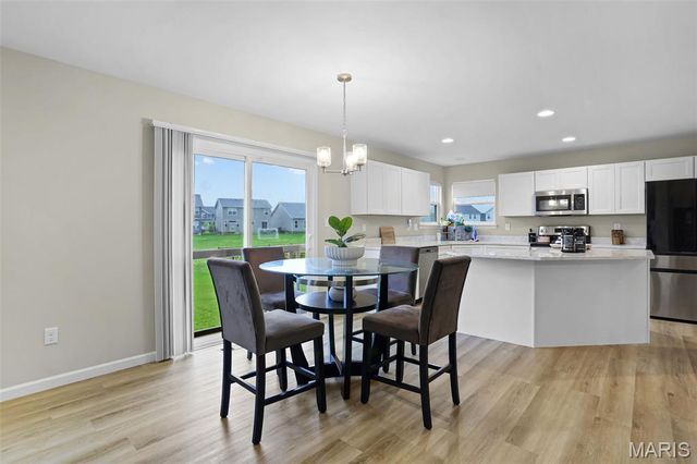 158 Pampano Lane, St Charles, MO 63301