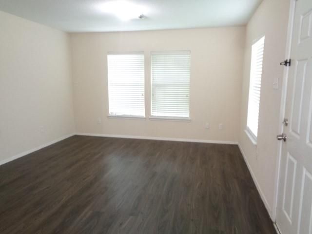 1149 Verde Trails Dr, Houston, TX 77073