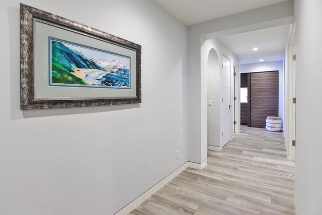 861 Beachfront Drive B, Solana Beach, CA 92075