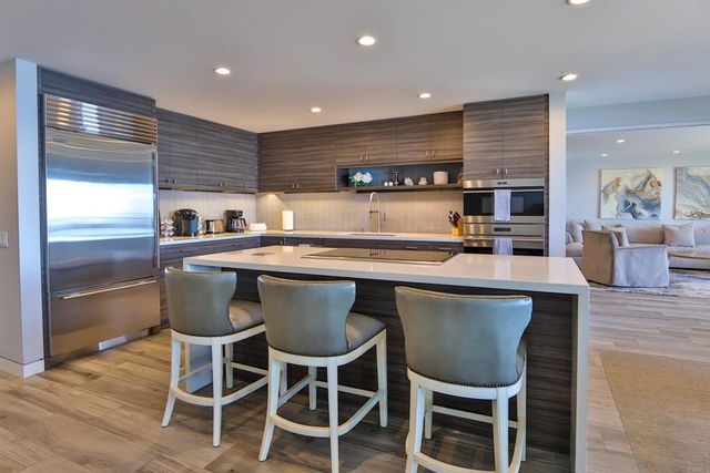 861 Beachfront Drive B, Solana Beach, CA 92075