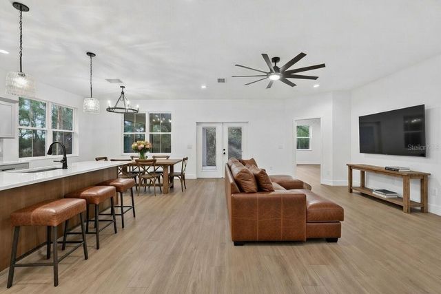 1543 COUNTY ROAD 243A, Wildwood, FL 34785