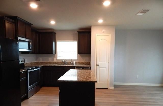 2095 Mule Ridge Drive, Katy, TX 77493