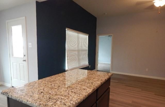 2095 Mule Ridge Drive, Katy, TX 77493