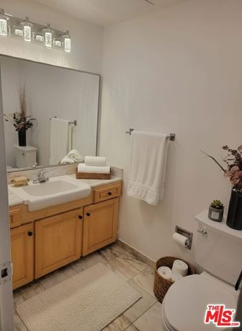 10450 Wilshire Boulevard 12A, Los Angeles, CA 90024