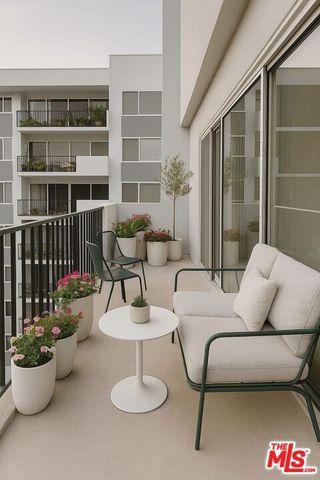 10450 Wilshire Boulevard 12A, Los Angeles, CA 90024