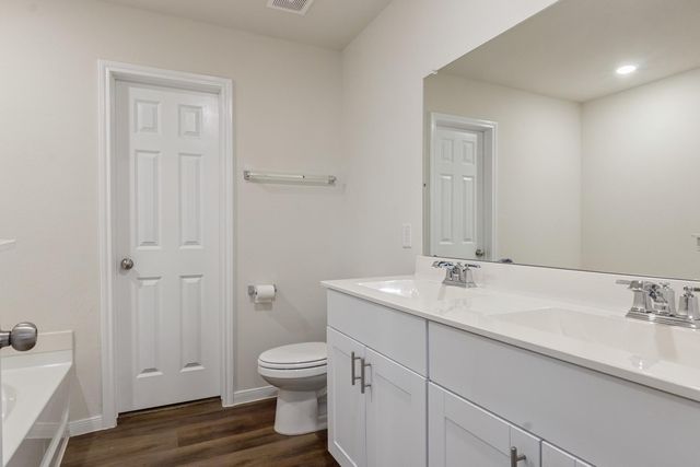14507 Maple Field Drive, Houston, TX 77069