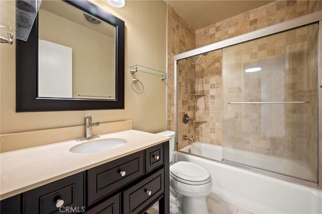 5115 Kester 7, Sherman Oaks, CA 91403