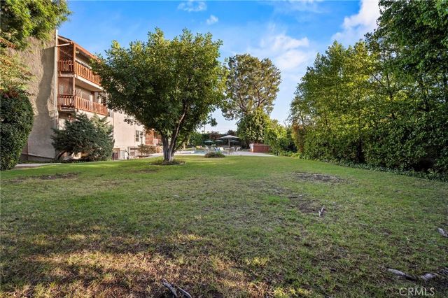 5115 Kester 7, Sherman Oaks, CA 91403
