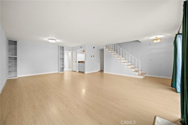 5115 Kester 7, Sherman Oaks, CA 91403