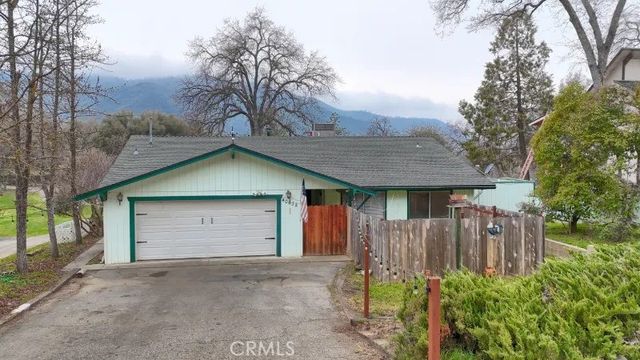 40632 Goldside, Oakhurst, CA 93644