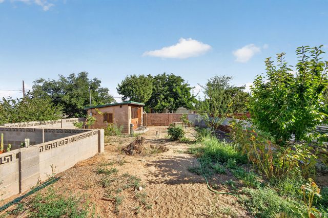 3121 San Joaquin Avenue SE, Albuquerque, NM 87106