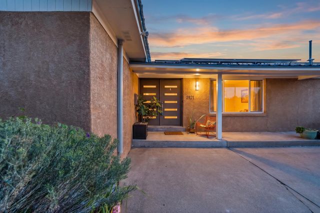 3121 San Joaquin Avenue SE, Albuquerque, NM 87106