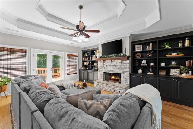860 Lakeview Drive, Commerce, GA 30529