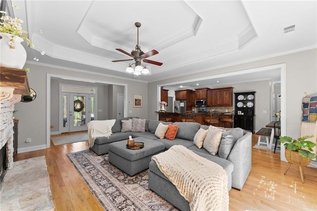 860 Lakeview Drive, Commerce, GA 30529