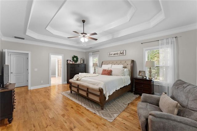 860 Lakeview Drive, Commerce, GA 30529