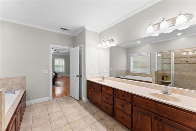 860 Lakeview Drive, Commerce, GA 30529