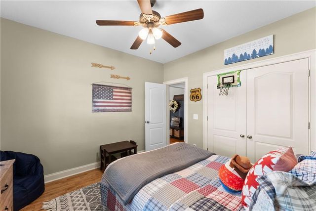 860 Lakeview Drive, Commerce, GA 30529